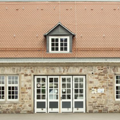 Historische Markthalle in Kassel mit Biberschwanzziegel in rotbraun neu gedeckt